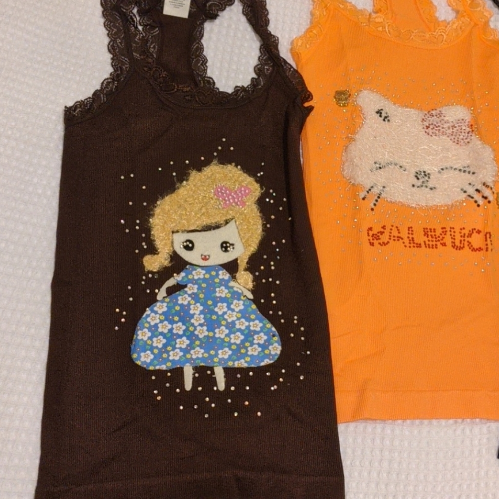 Bundle of super cute shirta